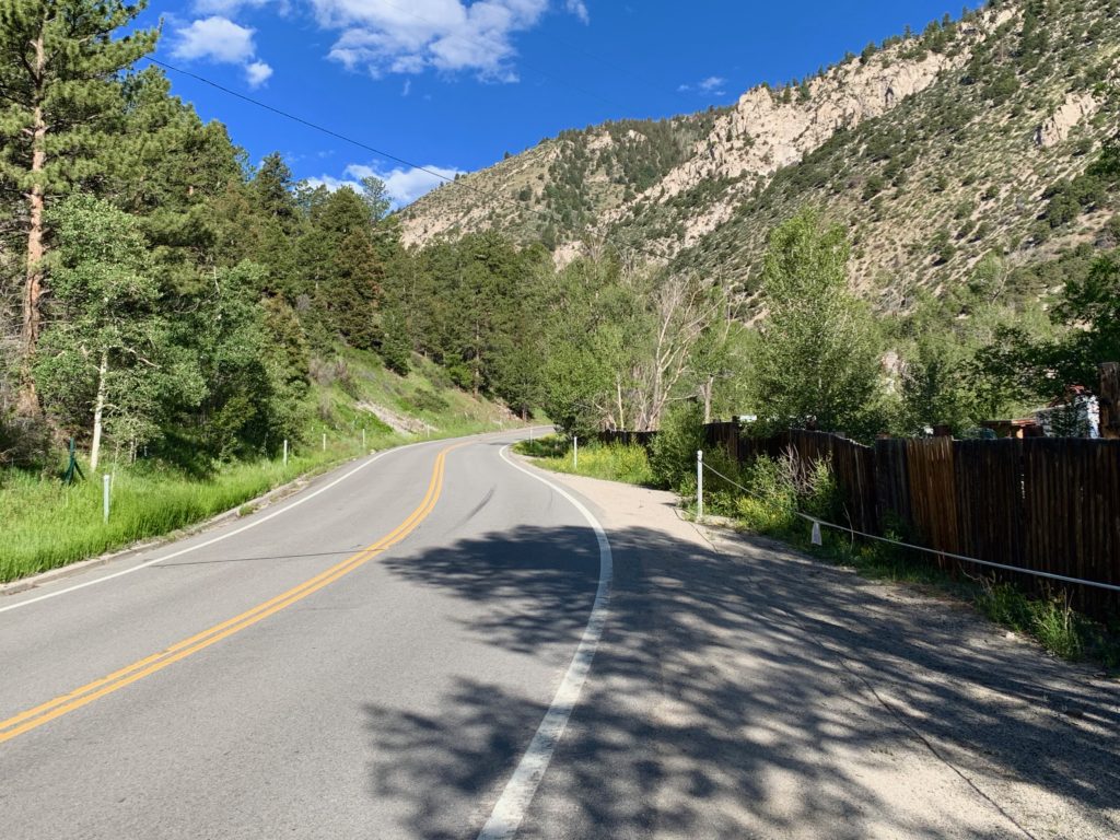 Starting up Cottonwood pass
