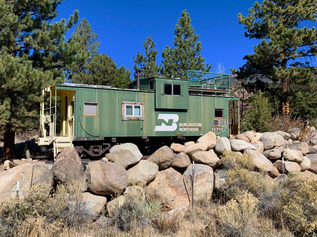 Burlington Northern caboose
